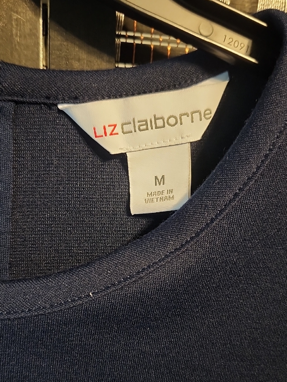 Liz Claiborne Navy Blouse Sz M - Picture 2 of 8